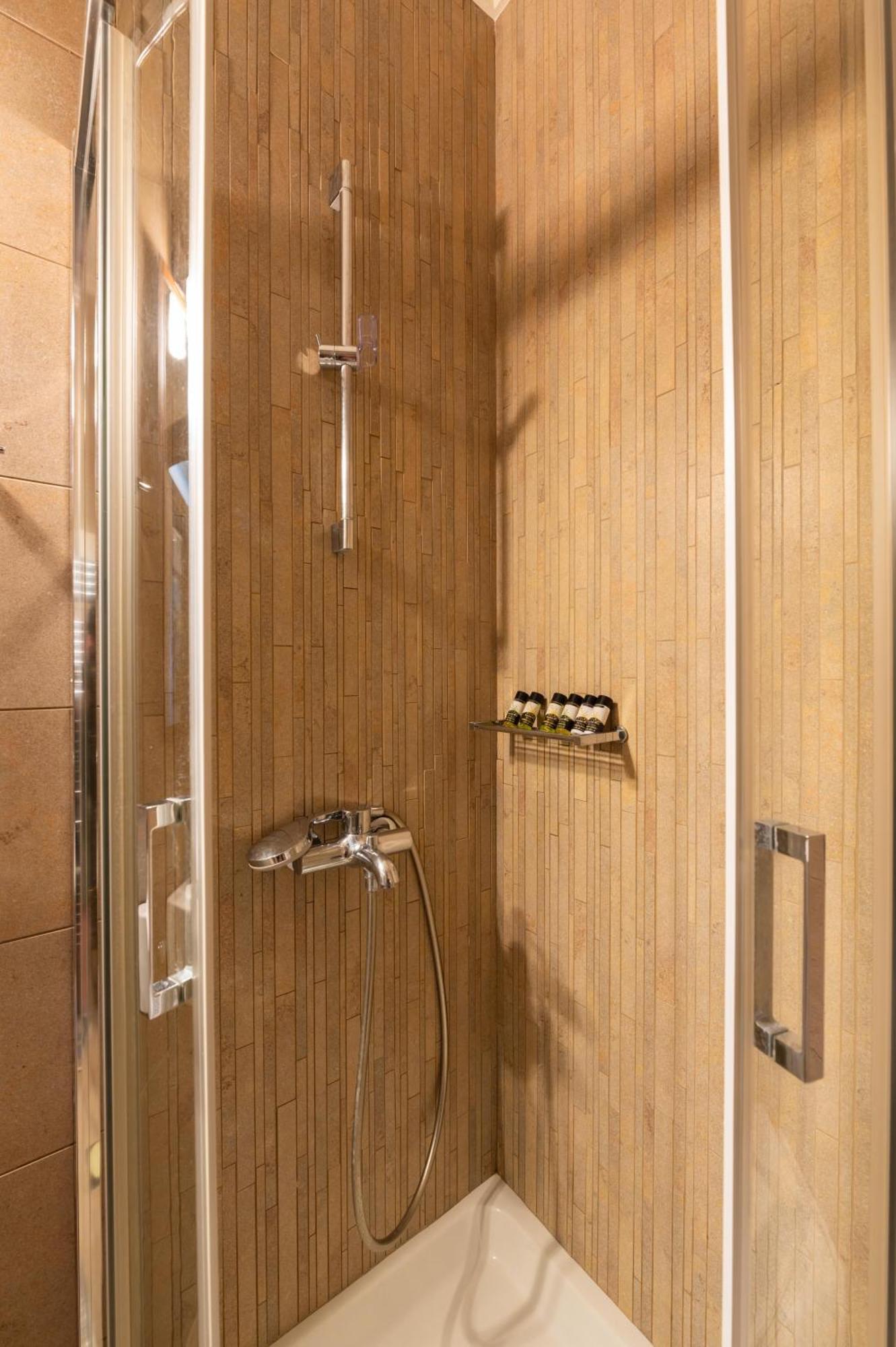 גיתיו La Boheme Hotel מראה חיצוני תמונה